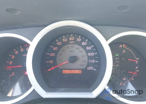 2009 Toyota Tacoma Base V6 z USA, uszkodzony, nr VIN 3TMLU42N09M031793